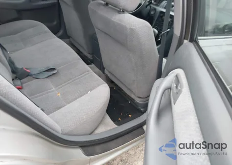 2001 Toyota Camry Le из США, поврежденный, VIN 4T1BG22K11U766954